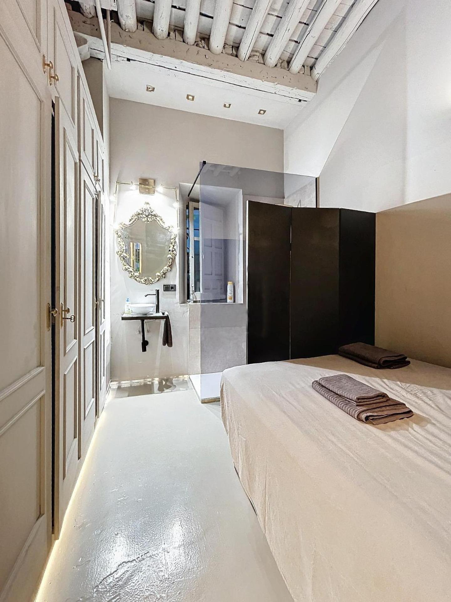 H&H Suite Santa Paula Granada Esterno foto